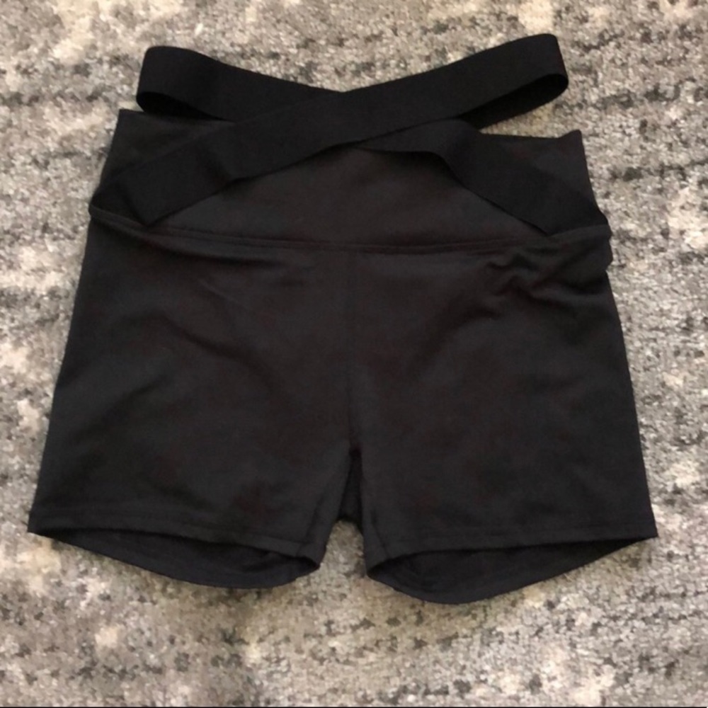 Demi shorts from fabletics